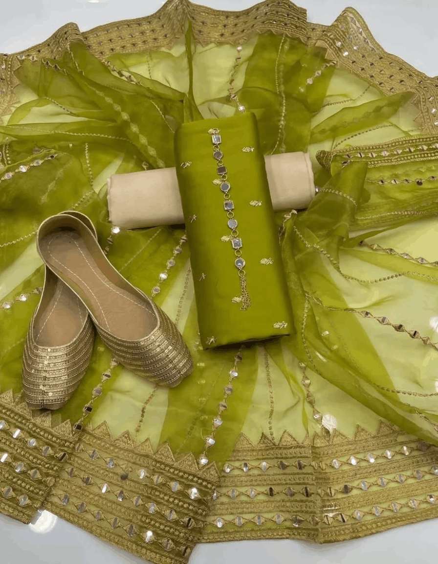 4pc Unstich Full Heavy Embroidered suit - DUE